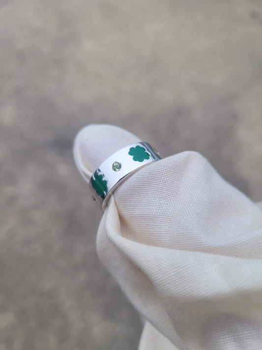 Luck Peridot Ring